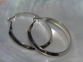 Estate Large Beveled SIlvertone Hoop Earrings for Pierced Ears – 1 and 5/8th’s  - £6.86 GBP