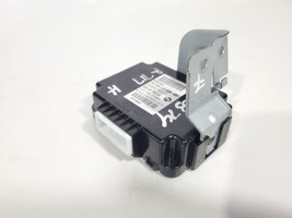 2008 Mercedes CL550 OEM 95300s9000 Voltage Inverter - $35.27