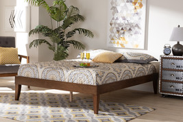 Prescott Walnut Brown Finished Queen Size Platform Bed - $5,060.44 MXN