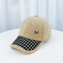 M Label Small Fragrant Wind Hat Autumn Winter Gold Check Hat Baseball Cap Teddy  - £9.87 GBP
