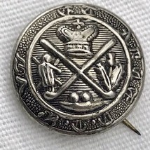 Royal Blakheath Golf Club Crest Coat Of Arms Pin Vintage - £7.94 GBP