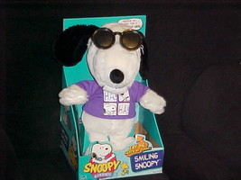 13" Laughing Smiling Snoopy Plush Toy With Movable Shades Mint & Box Hasbro 1999 - $59.39