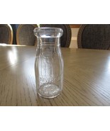 Vintage Universal Store Bottle Glass Bottle 1/2 Pint Thatcher Glass D 28 - $13.46 CAD