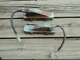 1964 Plymouth Fury Front Turn Signal Housing OEM 2483064 2483065 Belvedere - $1,712.52 MXN