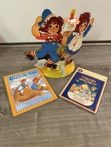 Vintage 1978 Raggedy Ann and Andy Hallmark Party Centerpiece + 2 Books - £13.58 GBP