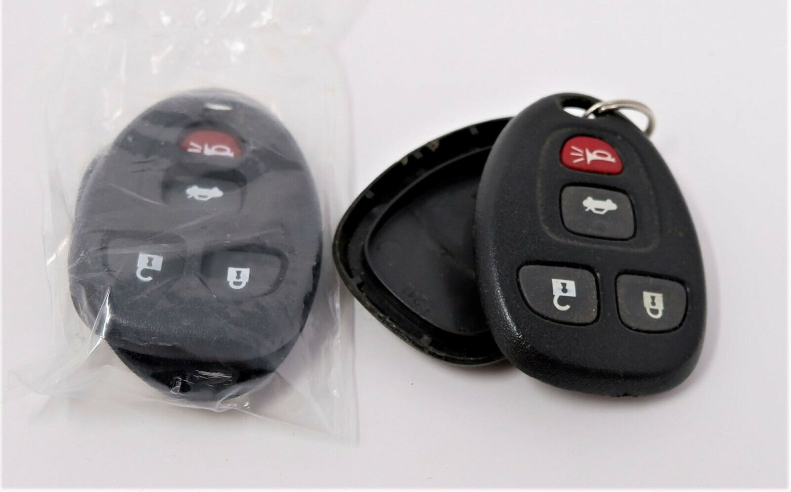 PAIR OF KEY FOB REMOTE SHELLS FOR GM COBALT AND MANY MORE 22733523 - NEW - $9.98