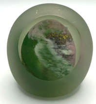 Vintage Glass Green Egg Paper Weight U258/24 - £47.95 GBP