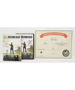 The Walking Dead 3rd season signed by Chandler Riggs - $1,551.52 MXN