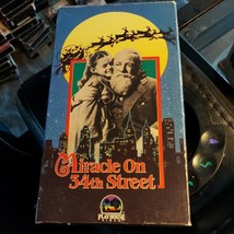 miracle on 34th street vhs - £0.70 GBP