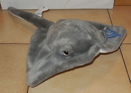 Vintage 80&#39;s Sea World Theme Park Exclusive Stingray 12&quot; Plush Toy - $24.98