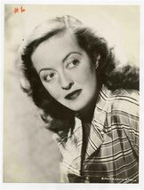 Bette Davis Black &amp; White Photograph SPEC-2 - $13.86