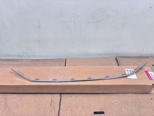 OEM 2016 2017 Honda Accord Front grille lower trim molding chrome 71124-... - $90.00