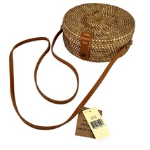 Natural Hand-Crafted Rattan Purse Cross Body Vacation New - $54.20 CAD