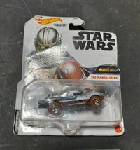Hot Wheels Star Wars The Mandalorian Character Car 1:64 2022 Distressed Package - £10.14 GBP