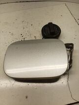 E500      2004 Fuel Filler Door 1122859 - $633.55 MXN