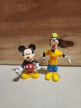 VINTAGE 2 lot Disney Mickey Mouse &amp; Goofy  Racing hard plastic Figure  - £6.67 GBP