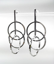 UNIQUE Urban Anthropologie Triple Interlocked Silver Rings Dangle Earrin... - £14.14 GBP