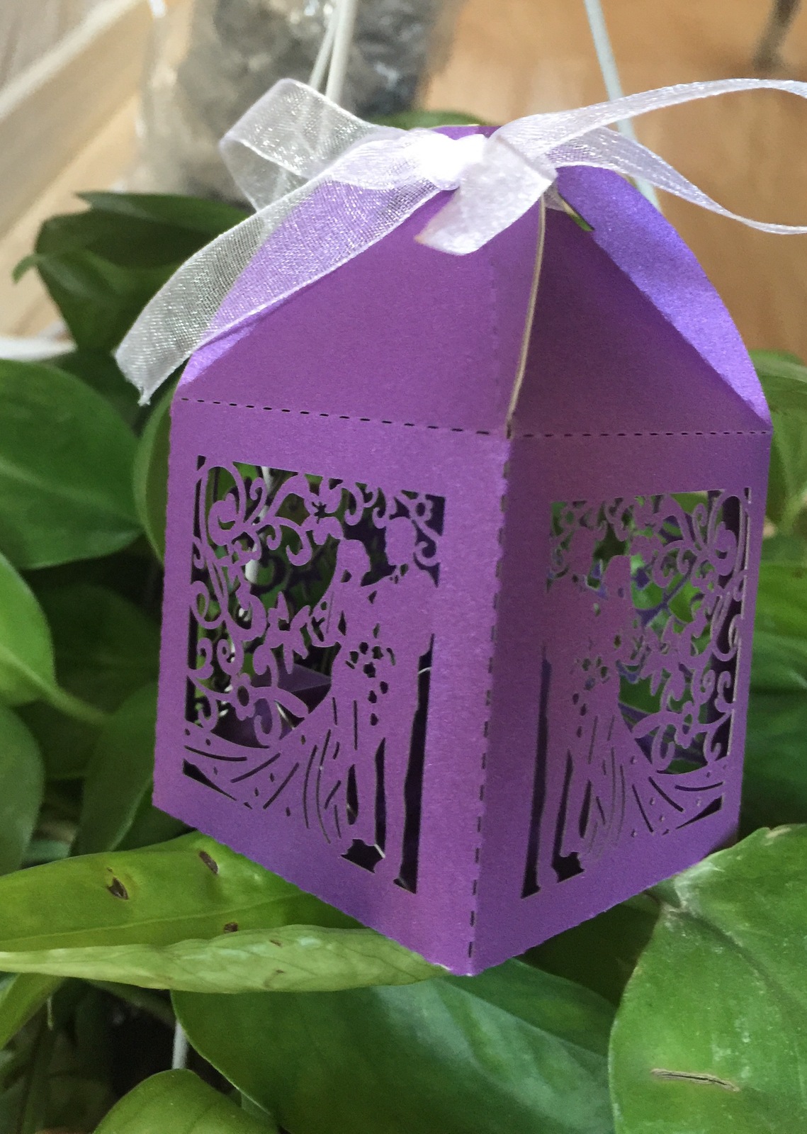 100pcs Bride Groom Purple 5*5*8.5cm Wedding Favor Boxes,Gift Packaging Boxes - $34.00