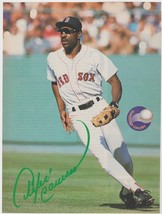 Boston Red Sox Andre Dawson Fielding 1993 Pinup Photo 8x10 - £1.56 GBP
