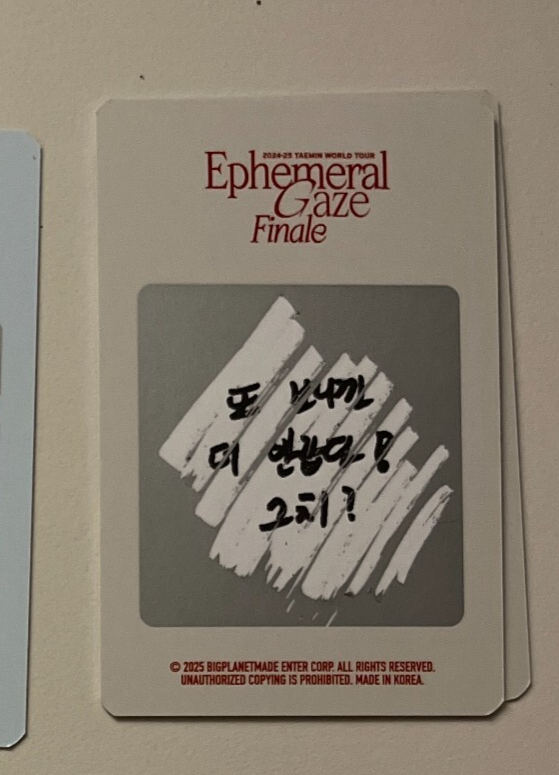 Tarjeta coleccionable oficial TAEMIN 2025 World Tour &#39;Ephemeral Gaze Fin... - $2.98