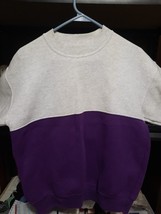Sweatshirt By Dodger Medium Longsleeve Cotton Polyester Mix - $18.02