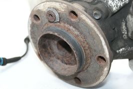 2002-2005 BMW E65 745i 745Li FRONT RIGHT PASSENGER SPINDLE KNUCKLE HUB P6853 image 3