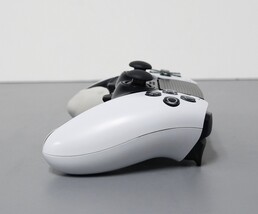 Sony PlayStation 5 DualSense Edge Wireless Controller CFI-ZCP1 - White image 4