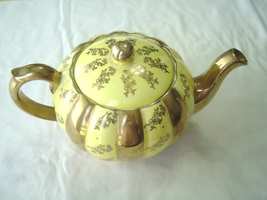 Vintage Gibson Yellow Gold Striped Tea Pot with Lid !950&#39;s Staffodshire England - £25.98 GBP