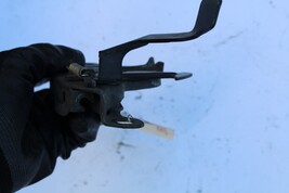 2003-2006 INFINITI G35 SEDAN ENGINE HOOD LATCH K2885 image 6