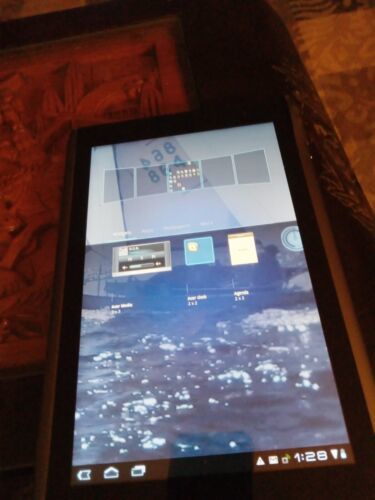 Acer Iconia Tablet A500 16gb Wi-Fi 10.1" - works well read all - $34.65