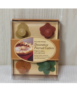 Williams Sonoma Decorative Pie  Crust Cutters Fall leaves acorn pumpkin ... - $11.87