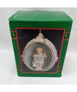 House Of Lloyd Christmas Around The World Cherub Of Peace Ornament - €10,61 EUR