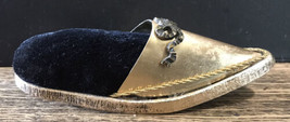 Vintage Golden metal Flat shoe With Bow velvet pin cushion Signed Prod Co. - £7.88 GBP