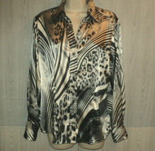 Chico&#39;s Blouse Size 1 Small-Med Gray Animal Print Long Sleeves Front Buttoned - £18.51 GBP