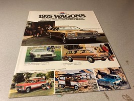Vintage 1975 Chevrolet Station Wagons Dealer Brochure - $13.99