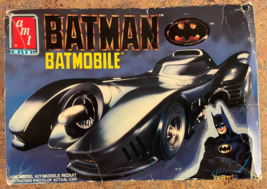 1989 AMT Batman Batmobile 1:25 Model Kit #6877 UNSEALED - £12.38 GBP