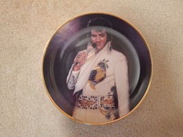 Elvis Presley Collector Plate 10 in. &quot;Tenderly&quot; by Susie Morton  - $9.99