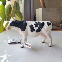 Schleich 13797 - Farm World Holstein Cow Animal Models Plastic Toys - £12.45 GBP