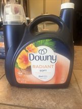 Downy Infusions Radiant Pineapple &amp; Coconut Grove Fabric Conditioner 111oz. - $882.39 MXN