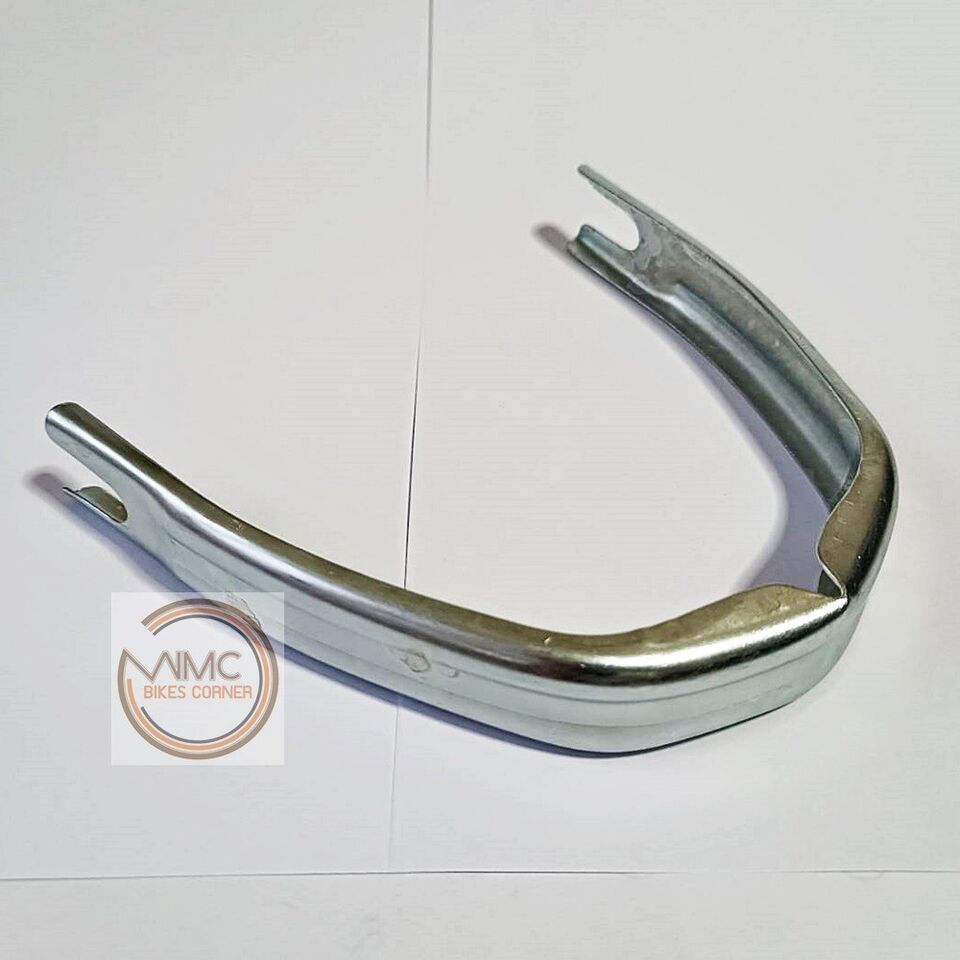 FRONT COVER SETTING LEG SHIELD MOUNT BAND NEW (METAL) FOR HONDA C50 C70 C90 - $7.83