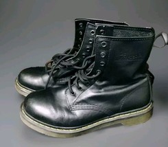 Dr.  Doc Marten&#39;s 8-Eyelet Lace Up Unisex Boots Size US 9 **READ** - $118.80