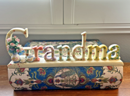 Vintage GRANDMA Resin lettering with Floral Vase/Teapot/Tea Cup, Pre-Owned - $33.66