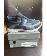 Vionic Blue Brisk Vayda size 6 Women’s slip on sneaker - $94.96 CAD
