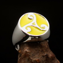 Nice crafted Mens Triad Ring yellow Celtic Triskele Triskelion - Sterling Silver - $78.00