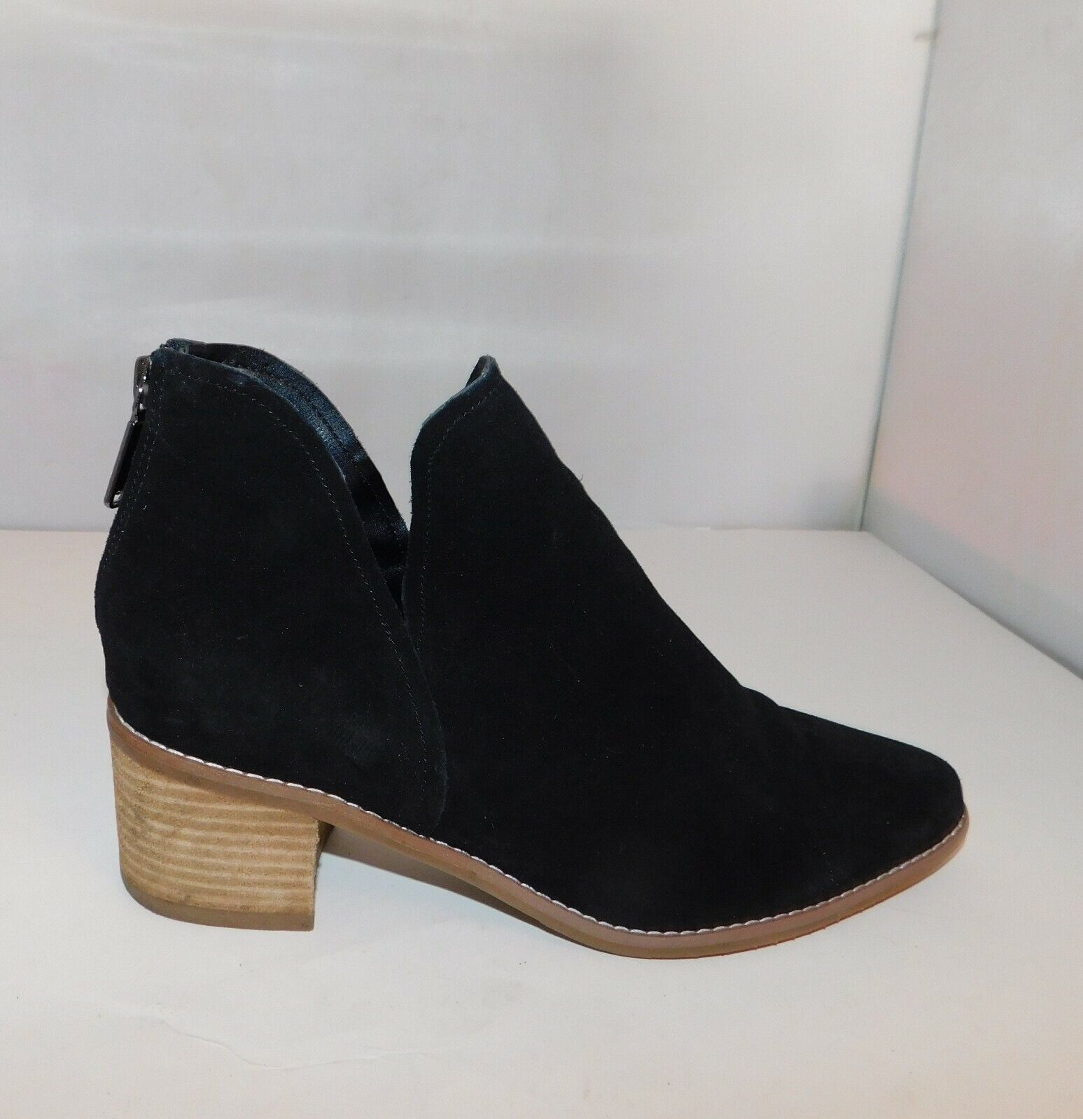Primary image for BLONDO Ellis Waterproof Black Suede Ankle Boots 9.5 M