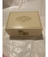 Vintage MCM Hinged 2 Tier Locking Jewelry Box Beige w/Blue Satin Lining ... - €18,68 EUR