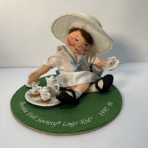 Annalee Doll Society 1997-98 &quot;Tea Time&quot; Membership Kit Logo Kid 7 In. Tall - £15.76 GBP