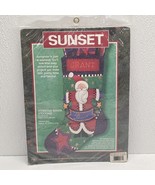 Sunset Felt Christmas Stocking Kit Starring Santa 18114 Vintage - $22.26 CAD