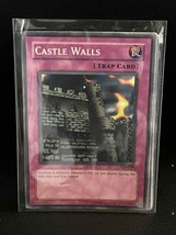 Castle Walls - SDY-049 - Common - Unlimited Edition Starter Deck: Yugi Y... - $18.26 MXN