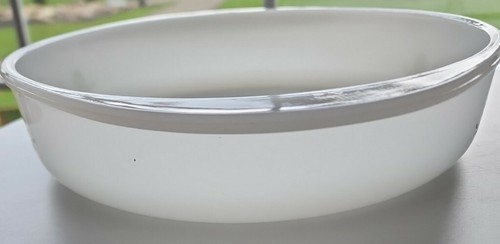 Vintage Glasbake ~ 8" Round Baking Dish ~ White Green Daisies ~ J2429 Item image 8